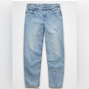 NWOT American Eagle Stretch Barrel Jeans in Skylight Size 8